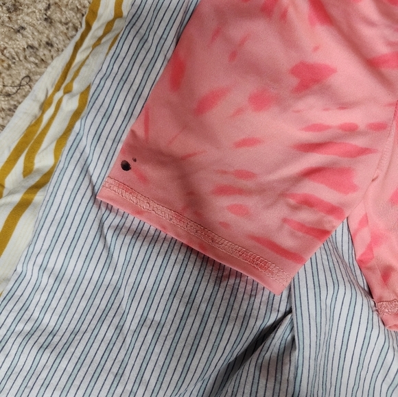 1 Box of 19 Toddler Girls Size 2T Items Mixed - Picture 6 of 16